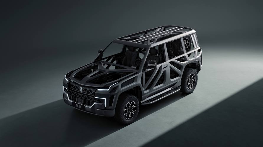 广州165仰望U8硬派越野的科技魅力，国能汽车对传统燃油车市场的冲击